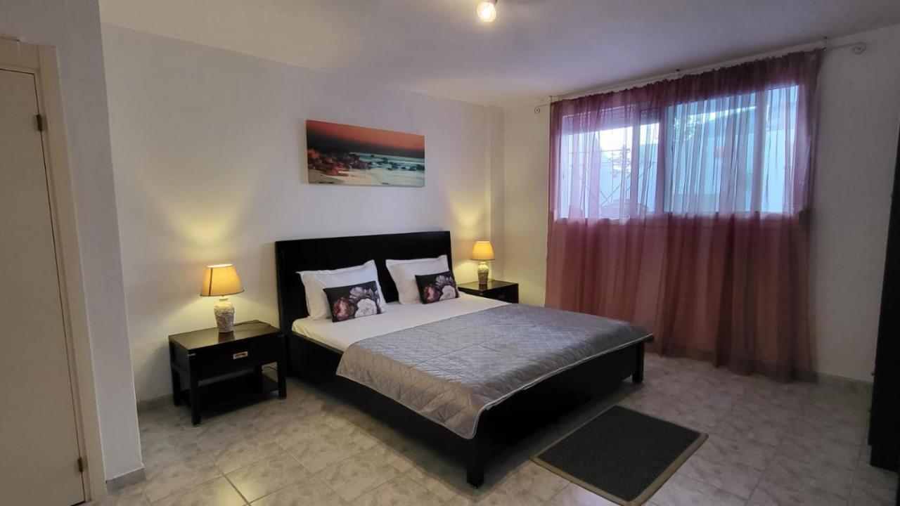 Mina House Siviri Villa Luaran gambar